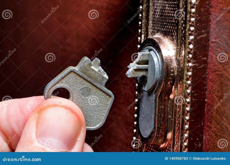 Broken Key in Lock  Has Your Key Snapped in Your Door Lock